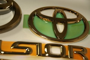 画像3: エンブレム　最高級ゴールドメッキ【トヨタ　セルシオ　UCF30／ＵＣＦ31　前期／後期】3点セット（フロントトヨタマーク、リアセルシオロゴ、リアトヨタマーク）