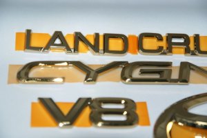 画像8: 送料無料 エンブレム　ゴールドメッキ 【トヨタ　ランドクルーザーシグナスＵＺＪ１００　中期】 ５点セット フロントグリル用トヨタマーク・ランド・クルーザー・シグナス・Ｖ８