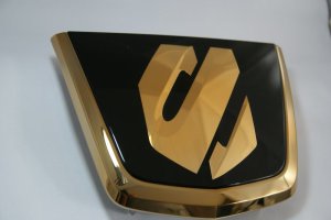 画像11: 最高級ゴールドメッキエンブレム 【トヨタ　アルファード　AGH30W/35W・GGH30W/GGH35W】 フロントグリル用オーナメントエンブレム