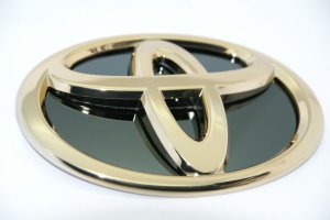 画像11: 送料無料 最高級ゴールドメッキエンブレム 【トヨタ ヴォクシー７０系】 トヨタマーク４点セット フロントグリル用トヨタマーク、リアトヨタマーク　バルブマチックプレート、ＶＯＸＹロゴ