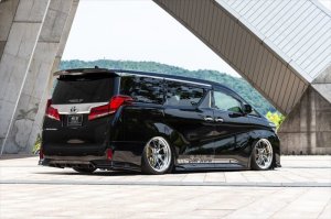 画像12: エアロパーツ 【トヨタ　アルファード　３０系　後期　Ｓグレード】 ＡＩＭＧＡＩＮ・エイムゲイン 純ＶＩＰ　ＳＰＯＲＴ フルＫＩＴ・フロントアンダースポイラー・サイドアンダースポイラー・リアアンダースポイラー・リアウイング　未塗装品