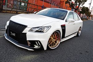 画像5: フロントバンパースポイラー 【前期２１０系 クラウンアスリート 　ＧＲＳ２１０〜２１４／ＡＷＳ２１０ハイブリッド　トヨタ】 Ｊ－ＵＮＩＴ・Ｊ-ユニット グロリアスシリーズ