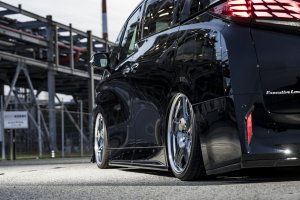 画像36: エアロパーツ３点セット　純VIP　EXE　TYPEII 【40アルファード　AAHH40W/AGH40W】 ＡＩＭＧＡＩＮ フロントスポイラー・サイドスポイラー・リアスポイラー 