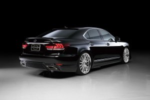 画像3: トランクスポイラー 【レクサス　ＬＳ４６０/６００ｈ Ｆ ＳＰＯＲＴ　ＵＳＦ４０/ＵＶＦ４５ 後期　Ｈ24.10〜H29.10】 ＷＡＬＤ Ｅｘｅｃｕｔｉｖｅ　Ｌｉｎｅ・エグゼクティブライン