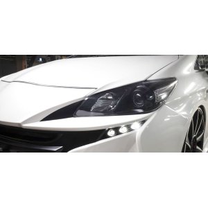 画像: ＬＥＤライト ＰＲＩＵＳ５０ＬＯＯＫ 【トヨタ　プリウス　ＺＶＷ３０　Ｈ21.5〜Ｈ27.12】 ＷＡＬＤ・ヴァルド　Ｓｐｏｒｔｓ　Ｌｉｎｅ・スポーツライン フロントバンパースポイラー用